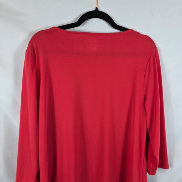 Chico's Size 2 Ultimate Tee Women's Size Large Dark Pink Asymmetrical Hem - Picture 9 of 12